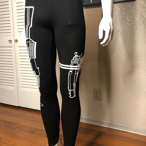 Mens leggings size small. - Picture 2 of 5